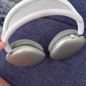 Apple On-Ear Headphones - Silver and White